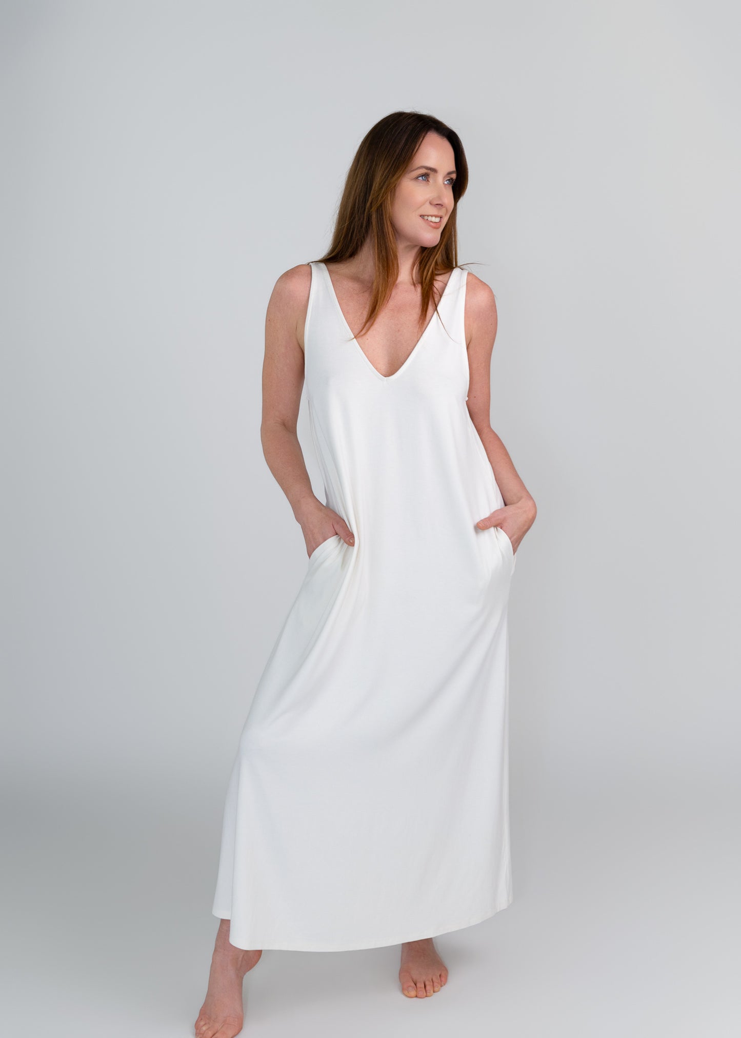 elegant bamboo deep V neck night dress in cannoli cream 